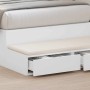 Weiße vidaXL Bettschubladen aus Holzwerkstoff unter einem Bett. Geöffnete Schublade zeigt praktischen Stauraum.