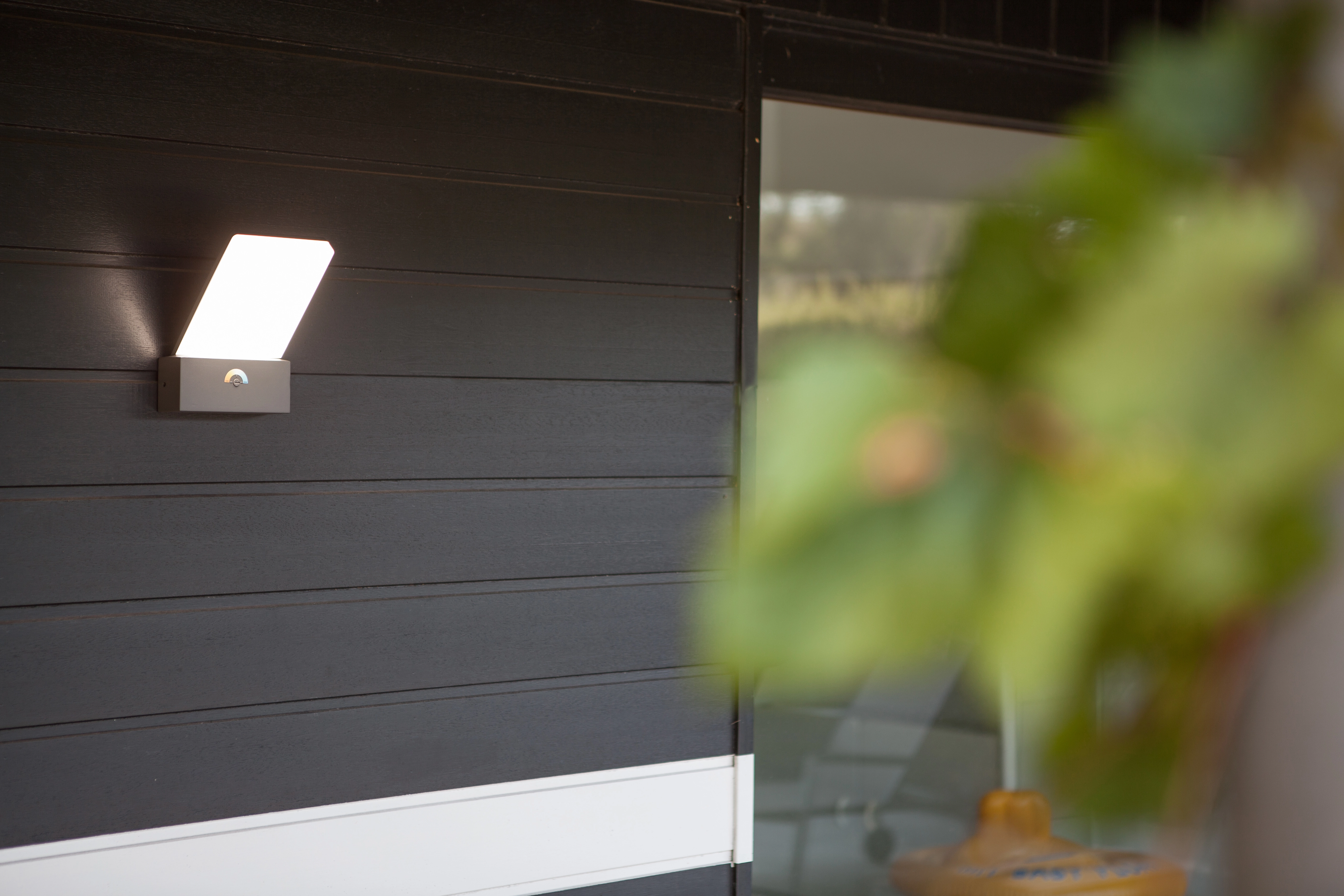 Lutec LED-Außenwandleuchte Pano Anthrazit