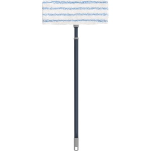 Bodenwischer-Set mit blau-weißem Bezug und Teleskopstiel für die Reinigung.