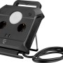 Schwarze Kabeltrommel mit USB, Leuchte und 2 Schuko-Steckdosen, 1,4 m Kabel für den Innenbereich.