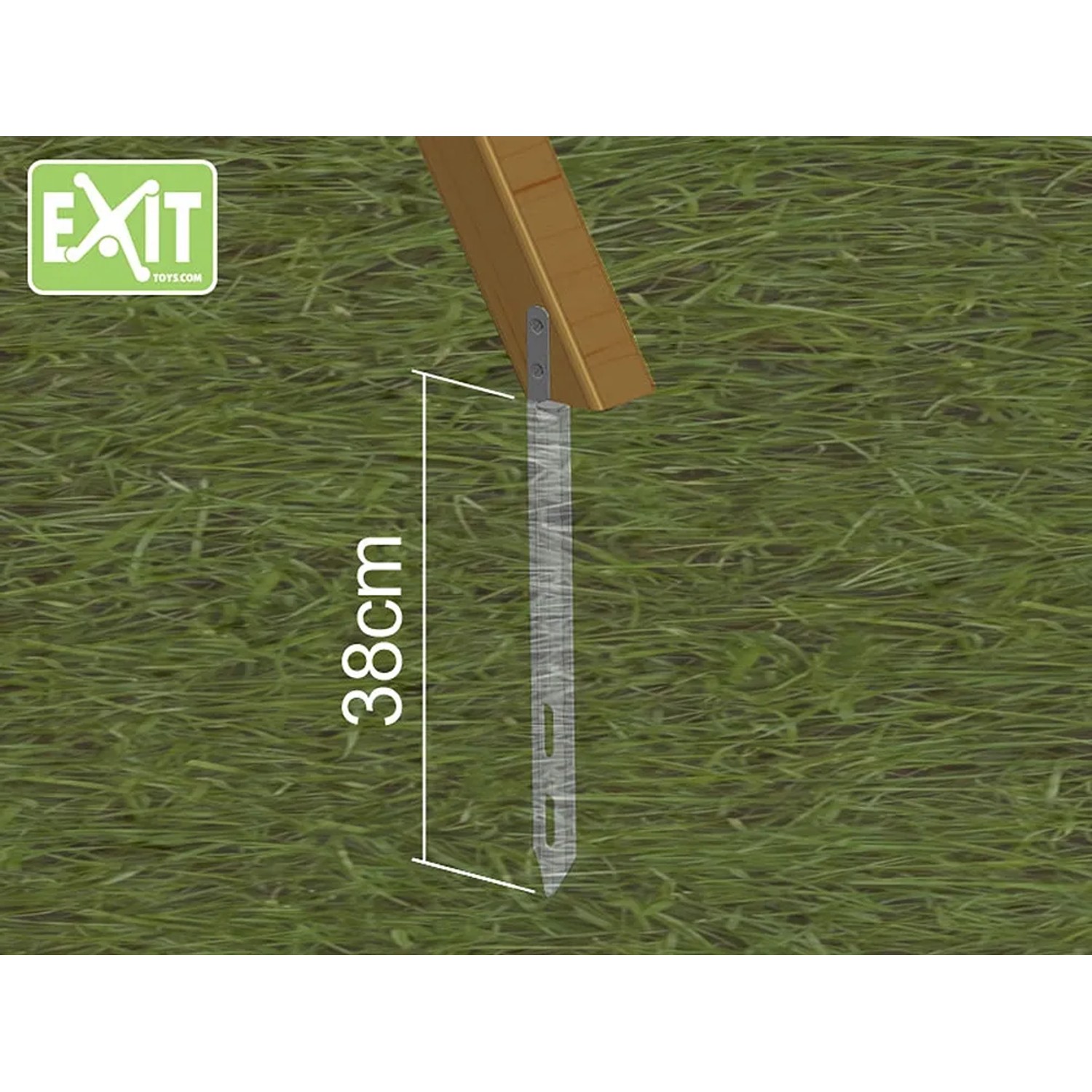 EXIT Ankerset (4 Stück) für Spielgeräte, Detailaufnahme eines montierten Erdankers am Spielturm.