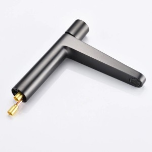 Bernstein Waschtischarmatur Gunmetal mit flachem Auslauf und Neoperl-Strahlregler. Moderne Badarmatur in Dunkelgrau.