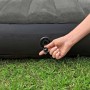 Bestway TriTech Luftbett (1 Person): Hand betätigt Ventil zum Aufpumpen/Ablassen der Luft.