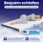 Arensberger GEL-Matratze ANNA 180x200cm: Frau schläft auf weißer Gelschaummatratze.