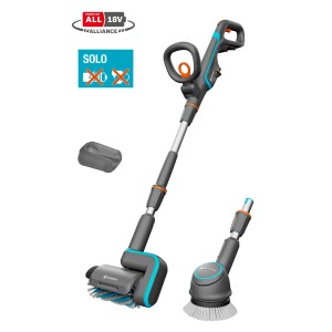 Gardena Akku-Multi-Reiniger AquaBrush Universal, Akku-Kehrmaschine mit zwei Bürstenaufsätzen.