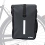 Wiltec 16L Gepäckträgertasche matt schwarz am Fahrrad. Wasserresistente Fahrradtasche mit weißem Streifen.