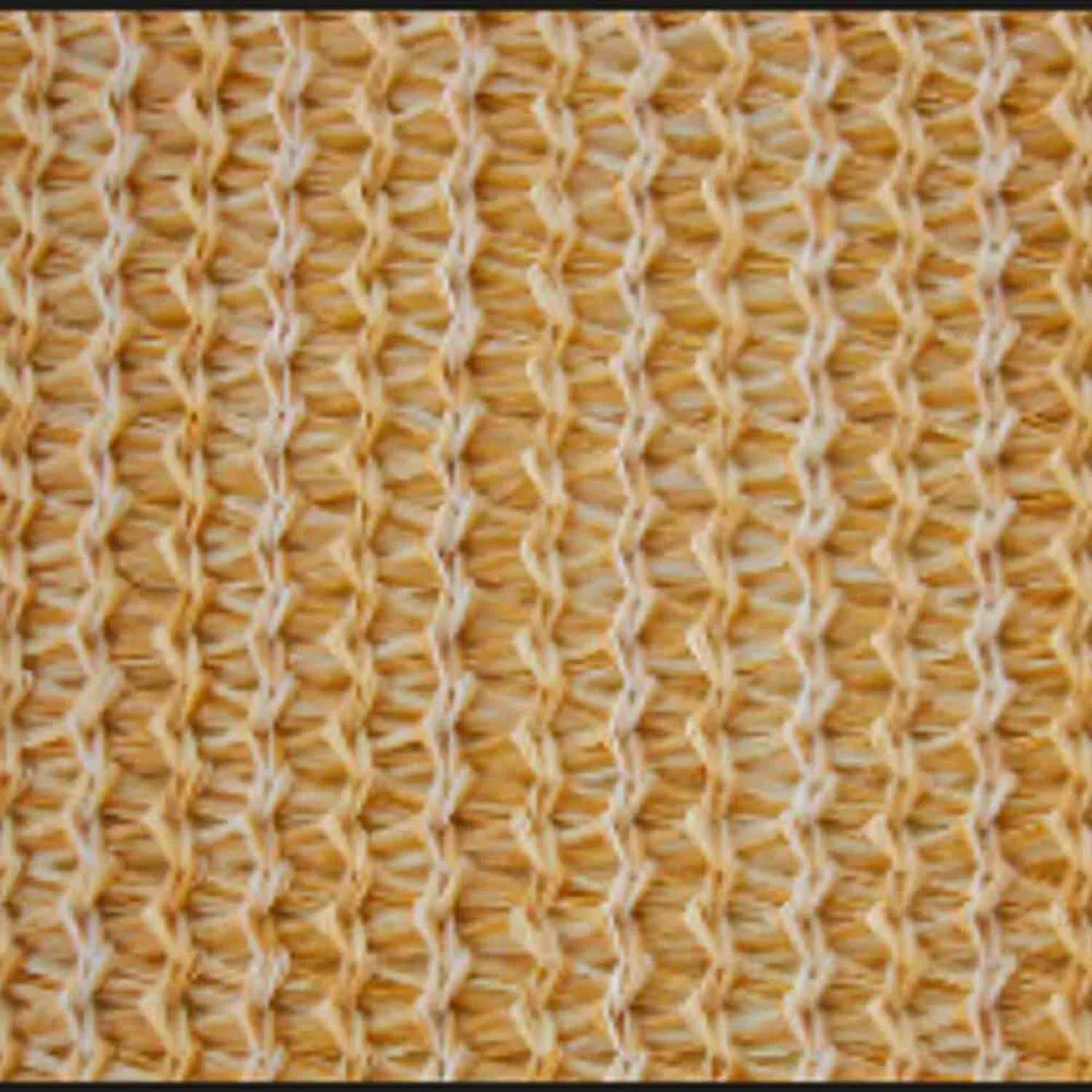 Detailaufnahme des naturfarbenen Siena Garden Sonnensegels Solino, 360x360 cm.