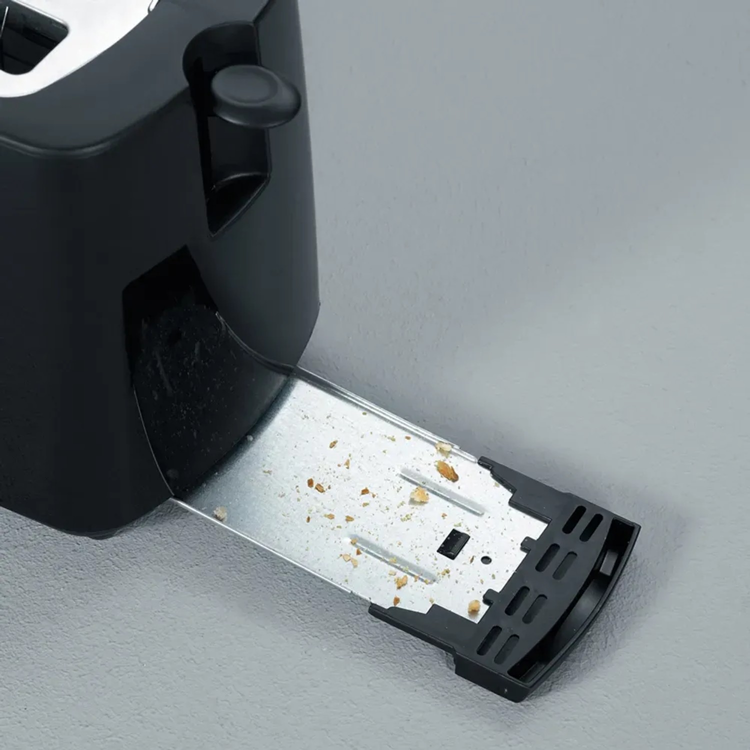 Severin AT 2287 Toaster mit Krümelschublade für einfache Reinigung.