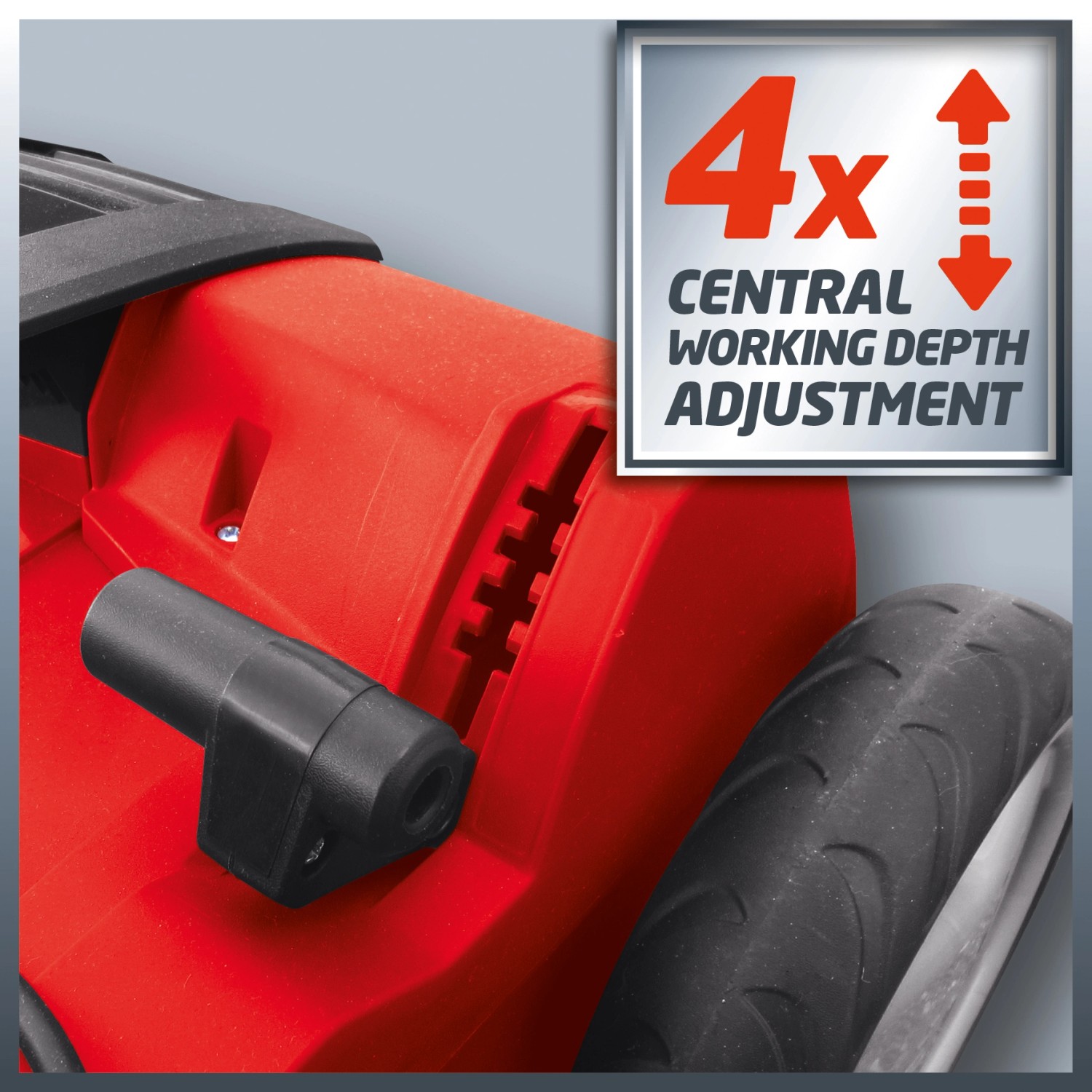 Detailaufnahme: Einhell Elektro-Vertikutierer GE-SA 1640 mit Tiefeneinstellung.