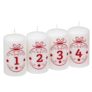 Steinhart Advent Stumpenkerzen, 4er Set, weiße Kerzen mit rotem Dekor und Zahlen 1-4.