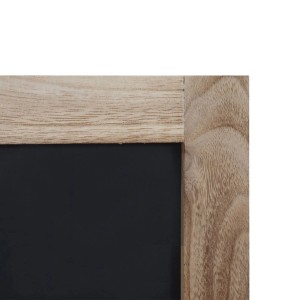 Detailansicht: Wandgarderobe C51 mit Kreidetafel in Naturbraun. Holzrahmen und schwarze Tafel.
