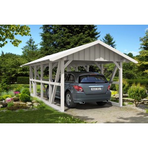 Weißer Skan Holz Carport Schwarzwald mit Rückwand und Dachschalung, Auto steht im Carport.