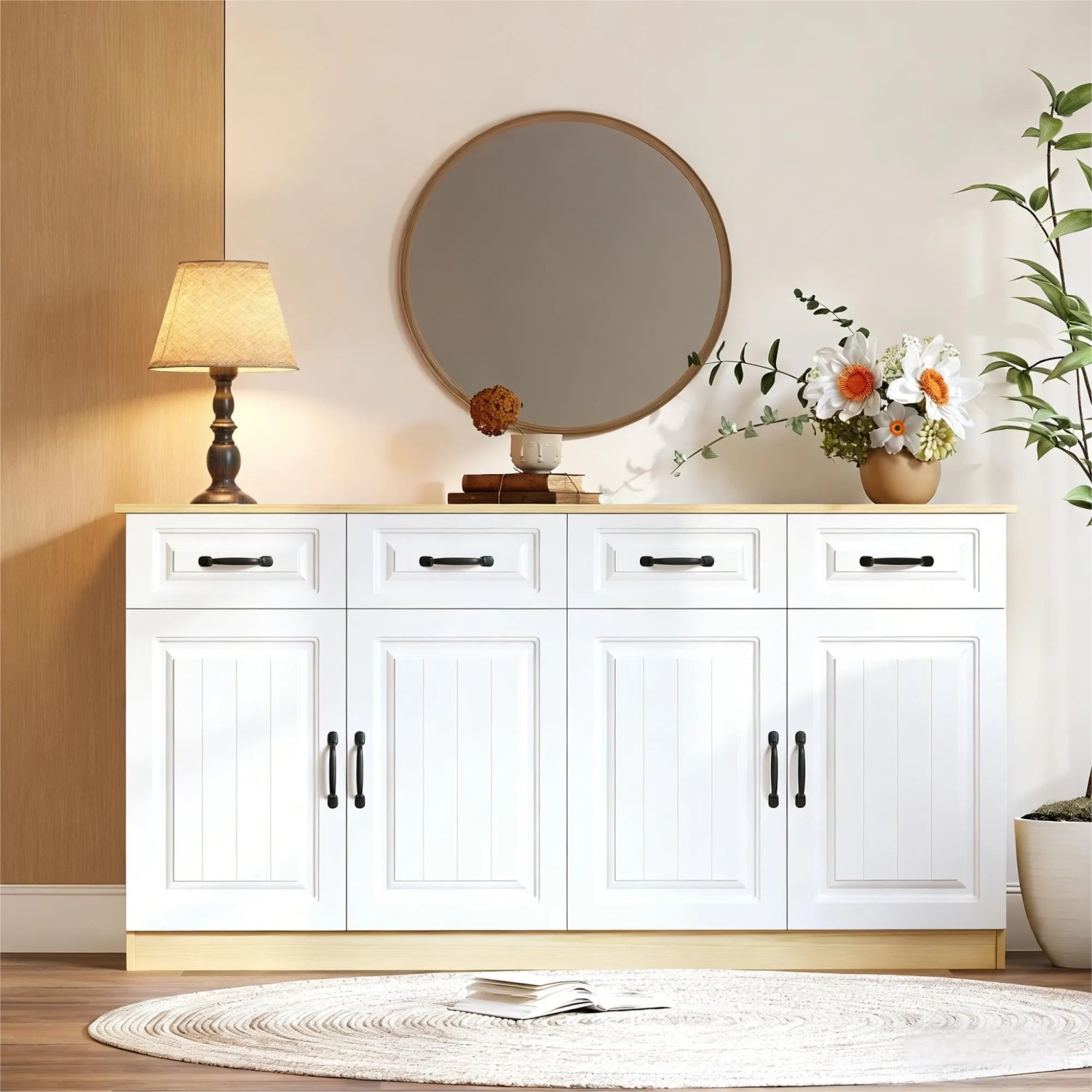 Weißes Merax Sideboard 160 cm mit Holzoptik-Platte, 4 geriffelten Türen und 4 Schubladen im Wohnzimmer.