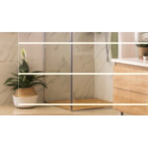 Novadoors Glasschiebetür Nova 592-1 mit Streifen Dekor im Badezimmer.