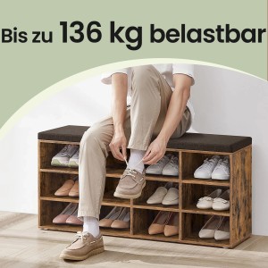Songmics Sitzbank Custos Schuhständer mit 12 Fächern in Braun, mit Person.