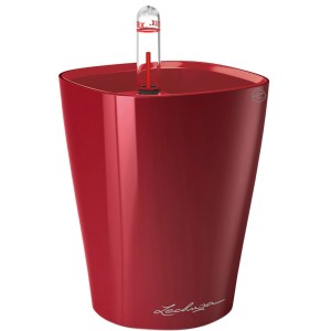 Hochglanz roter Lechuza Mini-Deltini Pflanztopf, Ø 10 cm, mit Bewässerungssystem.