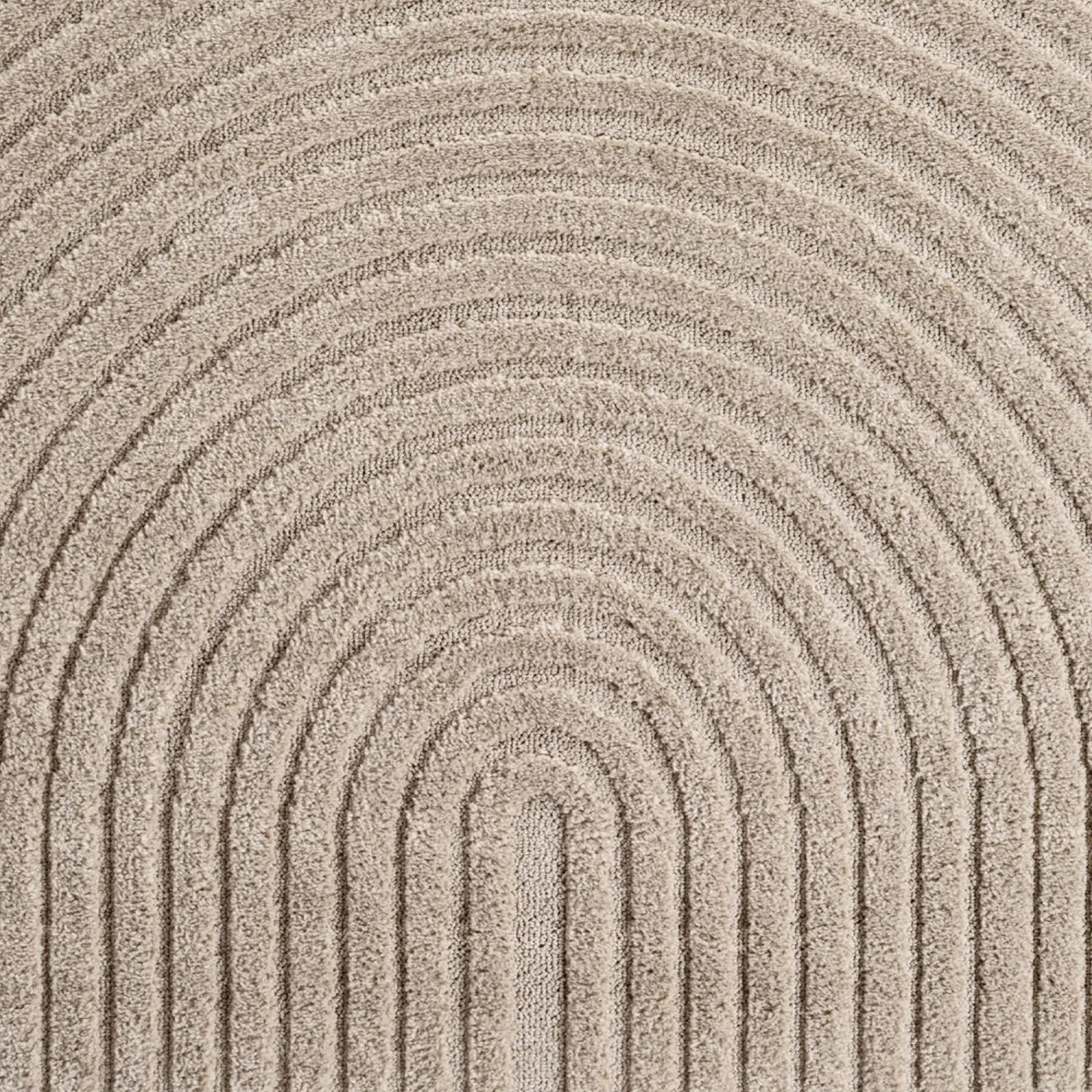 Beiger Ayyildiz Kurzflorteppich (140x200 cm) mit 3D-Relief im modernen Design.