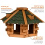 Sechseckiges Dobar Vogelhaus in Blockhausoptik mit grünem Bitumendach aus Holz für Garten, Terrasse.
