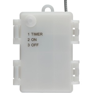 Detailaufnahme des Batteriefachs der LED-Drahtlichterkette mit Timer-, An- und Ausschalter.