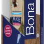 Bona Premium Spray Mop für geölte Holzböden im Karton. Reinigungsgerät mit Sprühfunktion und Reinigungsmittel.