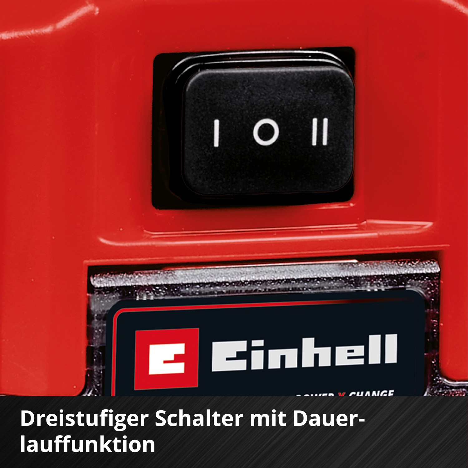 Detailaufnahme: Einhell Akku-Klarwasserpumpe GE-SP 18 LL Li - Solo mit Schalter.