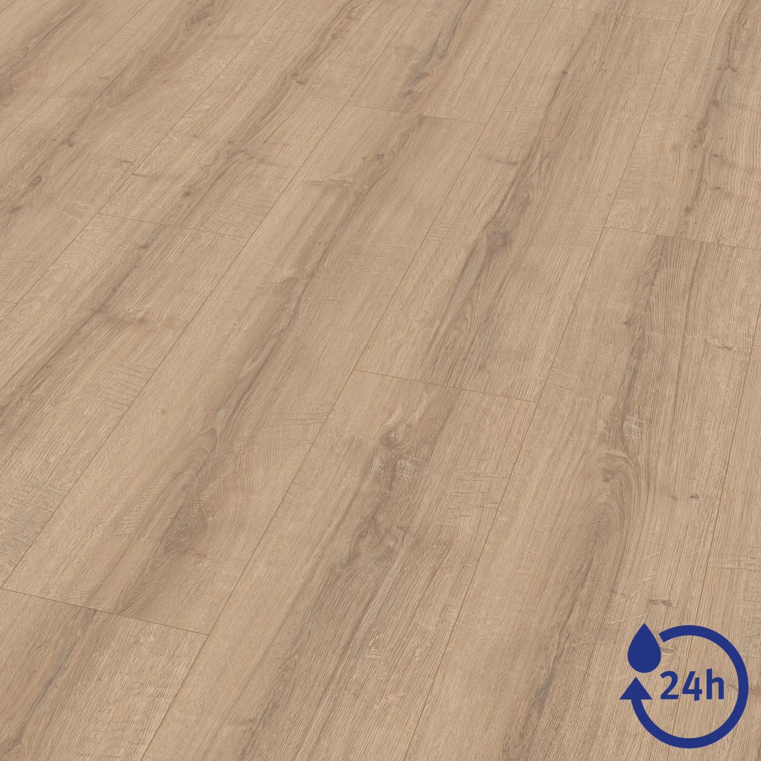 Egger NatureSense Aqua Laminat, 8 mm, wasserfest, braune Holzoptik.