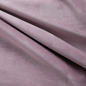Nahaufnahme: Antik-rosa Samt Verdunkelungsvorhang mit Ösen, Fenstervorhang.