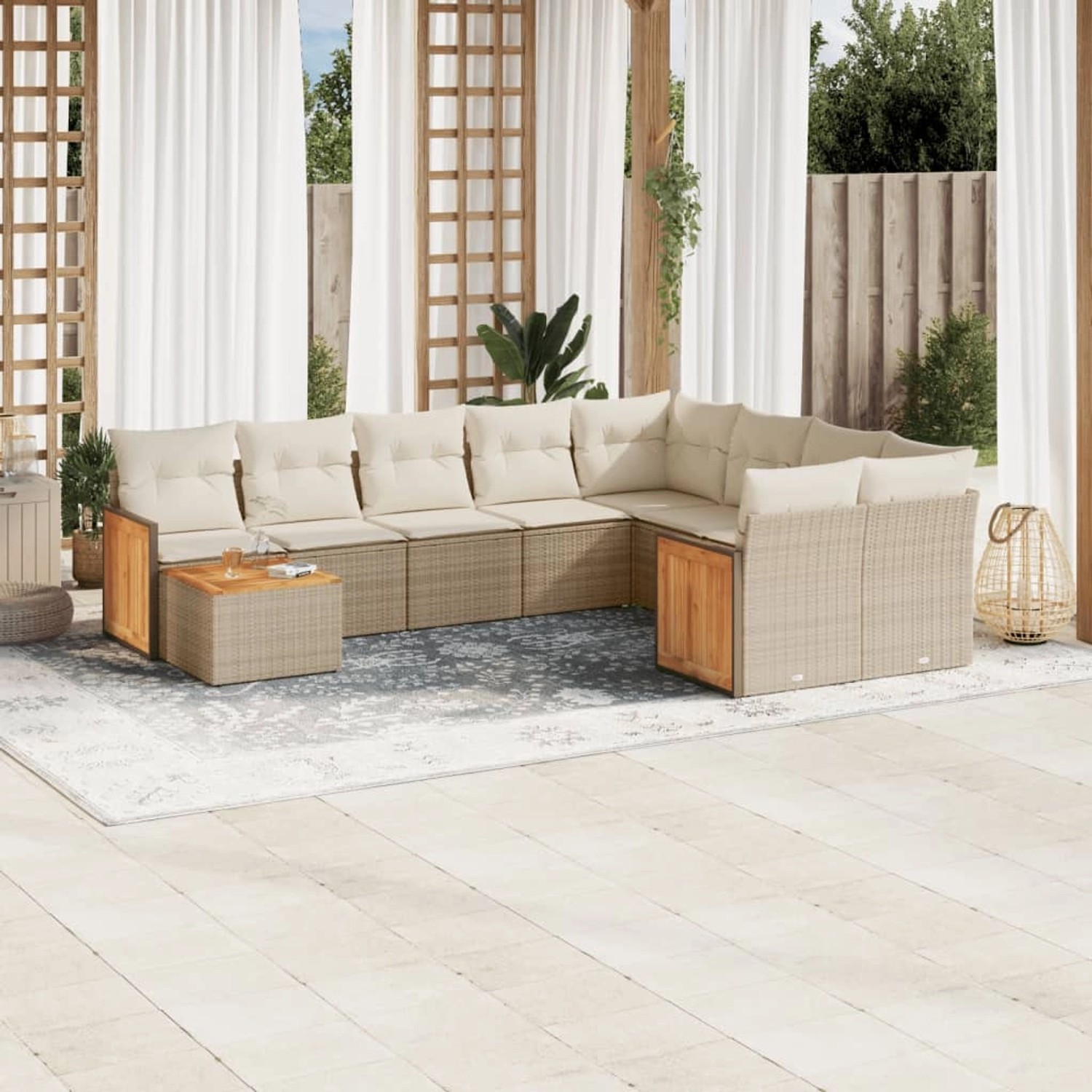 Beige 10-tlg. Garten-Sofagarnitur aus Poly Rattan mit Kissen und Tisch.