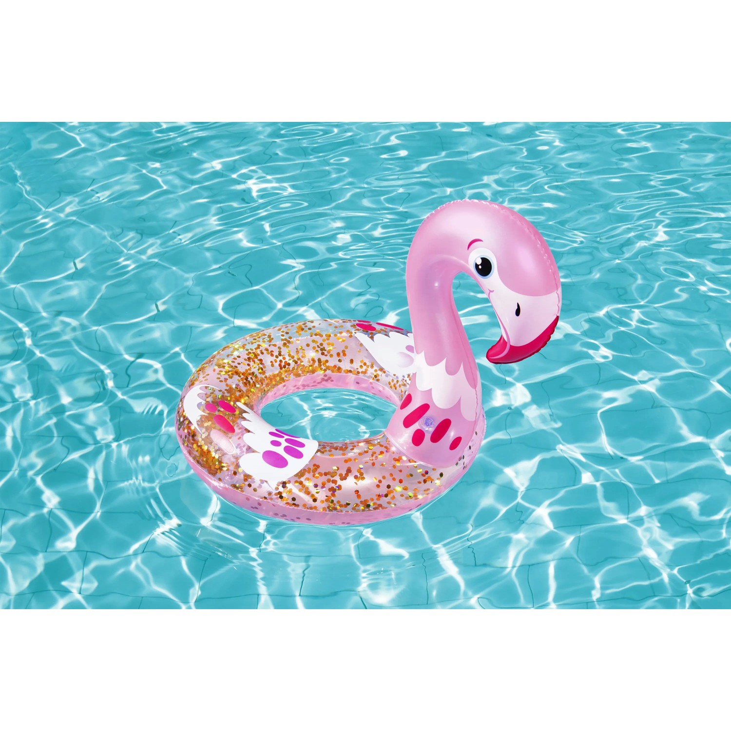 Glitzernder Bestway Schwimmring mit Tierkopf (Flamingo) im Wasser.