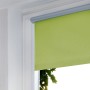 Gardinia EasyFix Rollo Thermo, 45x150 cm, Apfelgrün, im Fensterrahmen.