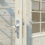 Detailaufnahme: Tür mit Griff des Palmako Ella Holz-Gartenhauses, unbehandelt.