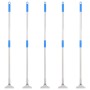 Fünf silberne und blaue Bodenabzieher-Stiele aus Stahl und Kunststoff, je 119,5 cm lang, für Reinigungsgeräte.