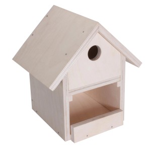 Unbehandeltes Pebaro Holz Vogelhaus zum Selbstbauen, mit spechtsicherem Einflugloch.