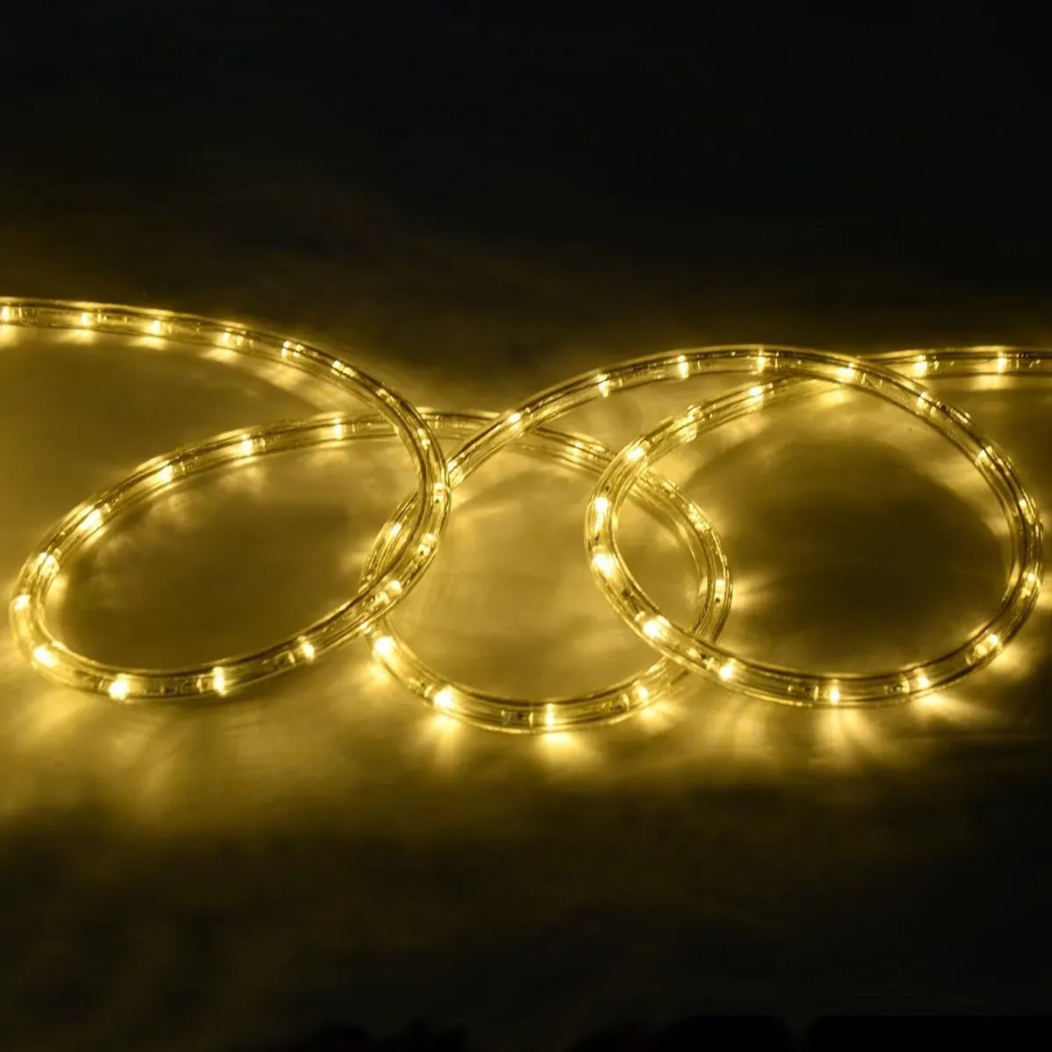 Costway Lichterschlauch, 20m, warmweiß, für Außen-Dekoration.
