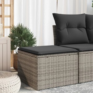 Grauer VidaXL Gartenhocker mit Kissen aus Poly Rattan, ideal als Sitzhocker für den Garten.