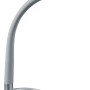 Dimmbare LED-Tischleuchte in Titanoptik, ideal für Schreibtische und Arbeitsbereiche.