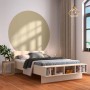 Schlafzimmer mit salbeibeiger Wandfarbe von CREATE! by OBI, Farbton Fred, matte Oberfläche.