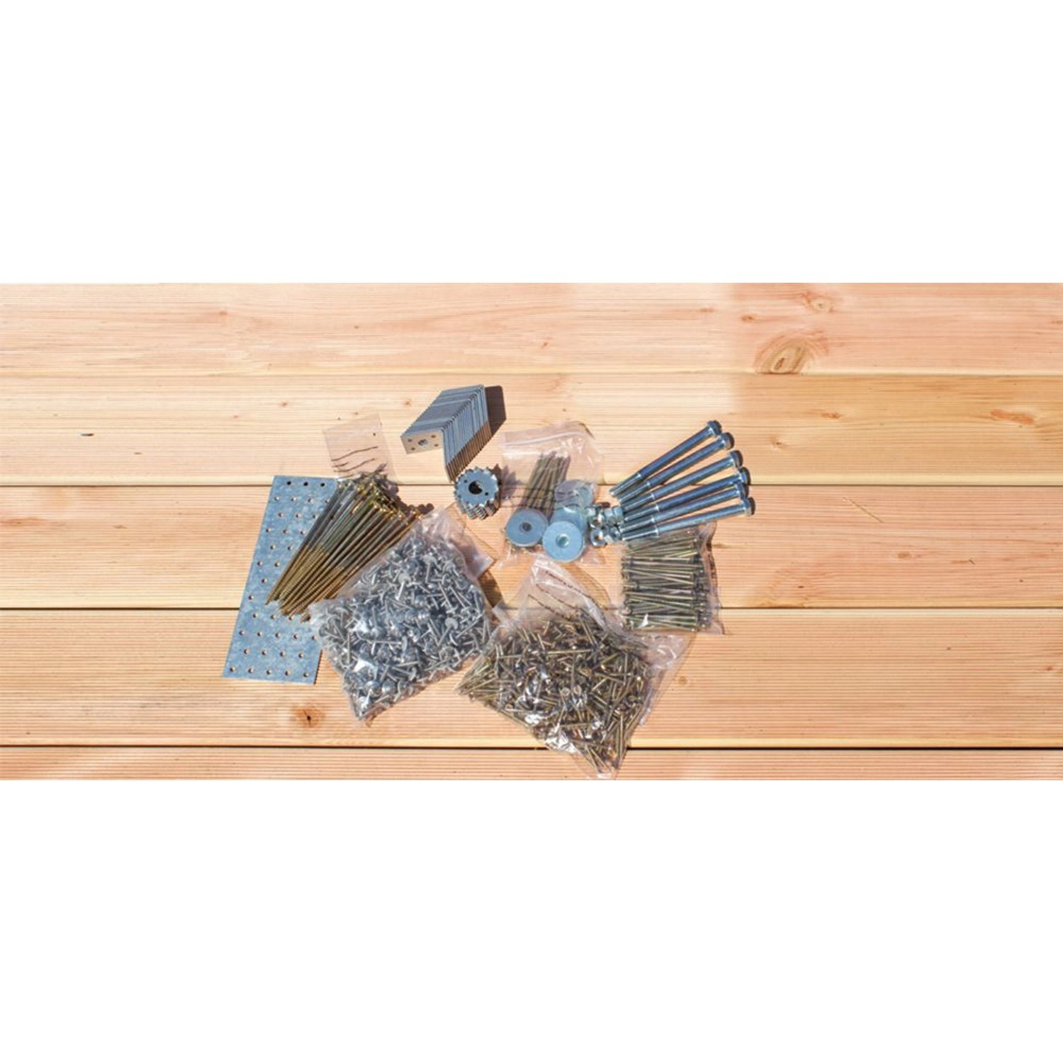 Karibu Beschlagbeutel für Einzelcarport Eco 2: Schrauben, Winkel und weiteres Zubehör.