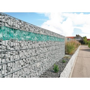 Wilk Gabionenkorb-Zaunelement, 120x80x25cm, gefüllt mit Steinen und blauem Glas.