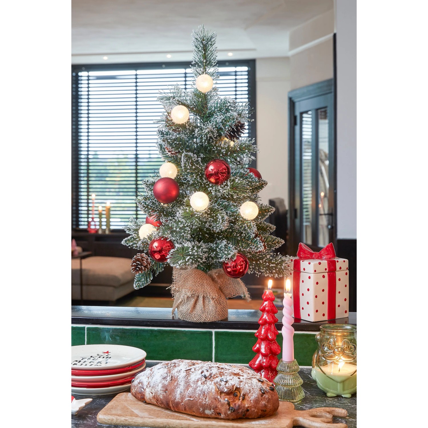 Black Box Trees Mini Weihnachtsbaum Kaprun 60 cm Grün Burlap Frosted kaufen bei OBI