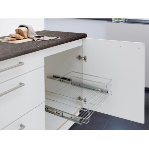 OBI Teleskopschublade 60 cm im Küchenschrank für mehr Ordnung.