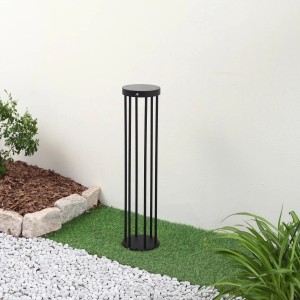 Schwarze Lucande LED Solar-Wegeleuchte Evelis mit Bewegungsmelder aus Aluminium.