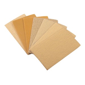 STAHLWERK Schleifblock Set mit Klett-Schleifmittel in verschiedenen Körnungen.