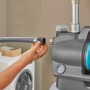 Gardena Hauswasserwerk 3900 Silent mit Schlauchanschluss im Einsatz.