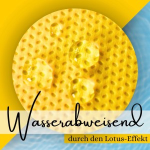 Gelbe Sensalux Tischdecke mit Wasserabweisung dank Lotuseffekt. Flüssigkeit perlt ab.
