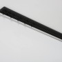 Schwarzes Gardinia Vorhangschienen-Set, 2-läufig, 150 cm, an weißer Decke montiert.