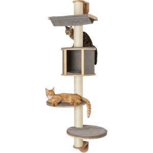 Kerbl Wandkratzbaum Dolomit Tofana mit Liegeflächen, Hängematte und Höhle, Katzen nutzen den Kratzbaum.