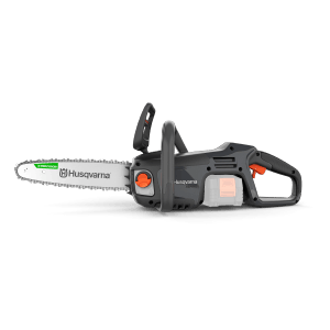 Husqvarna Akku-Kettensäge Aspire C15X-P4A mit Akku und Ladegerät.