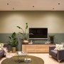 Wohnzimmer mit schwarzen LED Einbaustrahlern (3er Set) in der Decke.