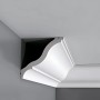 Weiße ORAC DECOR Zierleiste CB503N als Eckprofil für Wand und Decke.